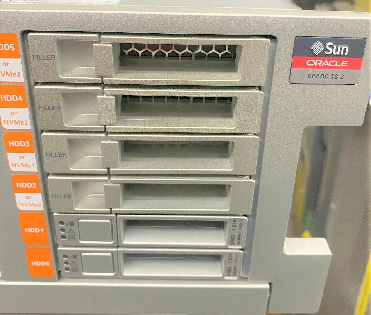 Oracle SPARC T8-2 Server M8 32-Core 1TB (32 x 32GB) 2 x 1.2TB SAS Rack Rail Kit